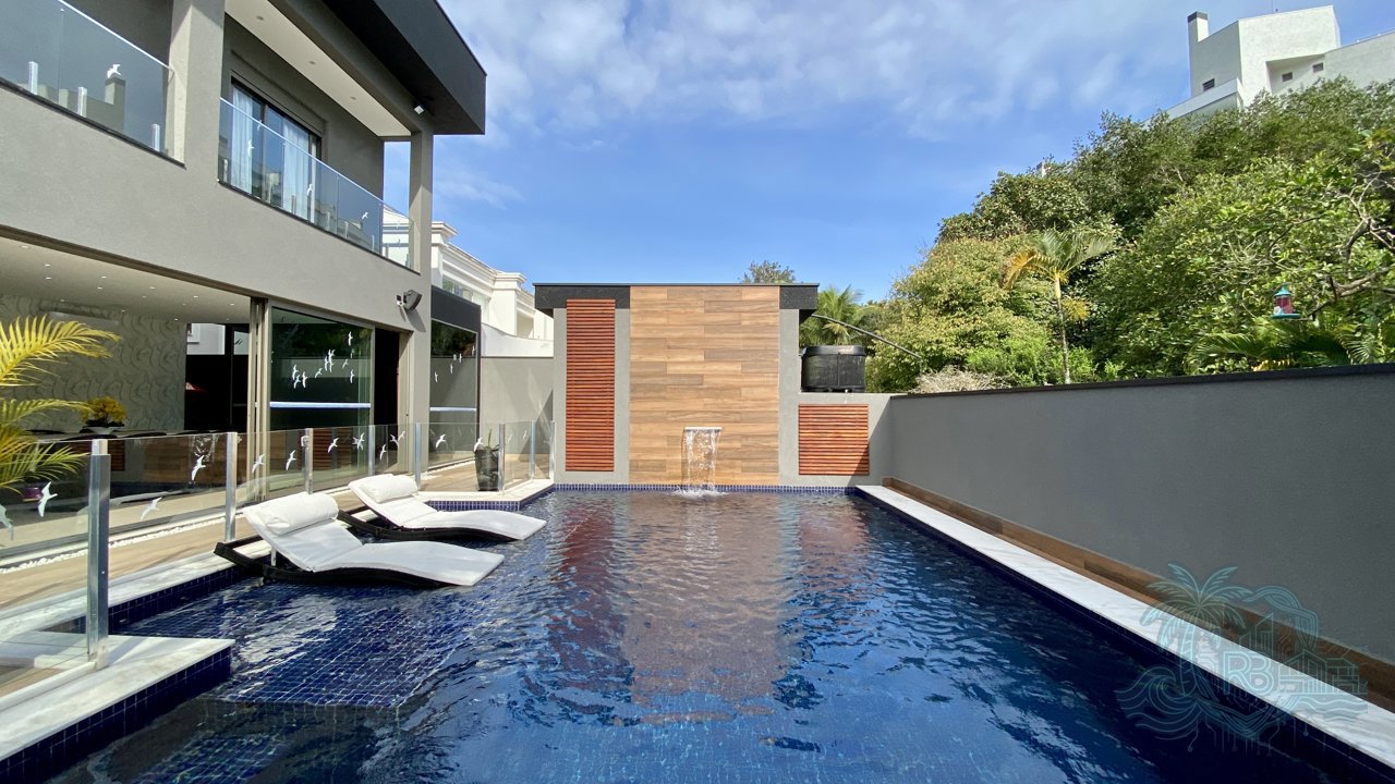 Casa — foto 1 de 68